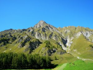 Berg in der Schweiz; Bild zu: Geniesse die Wunder der Natur